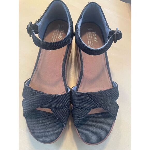 Toms Sandals  - Picture 1 of 6